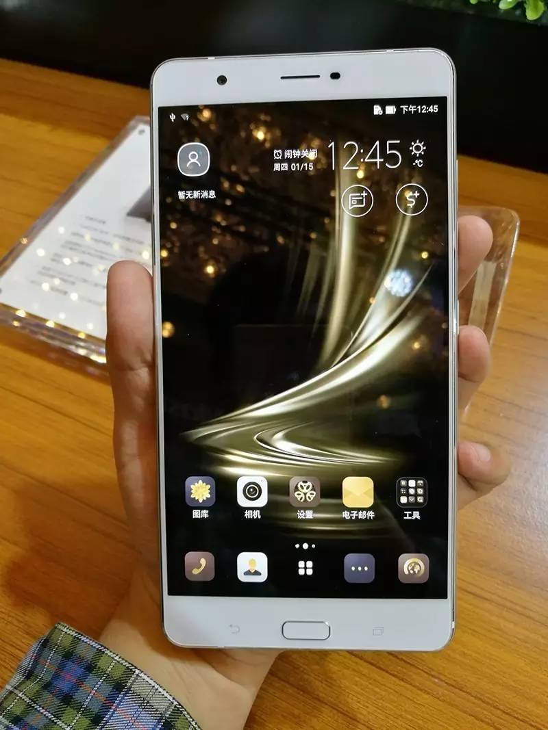 华硕zen系列,华硕zenbook8代