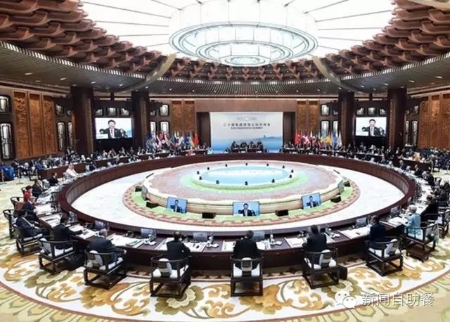 g20杭州峰会车队抵达主会场视频,g20杭州峰会文艺晚会各国元首入场