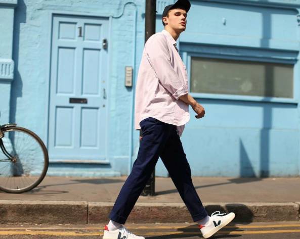 永远买不够的小白鞋｜这4双会是你特立独行的最后一击！