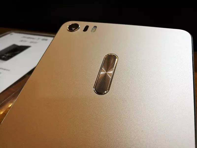 华硕zen系列,华硕zenbook8代