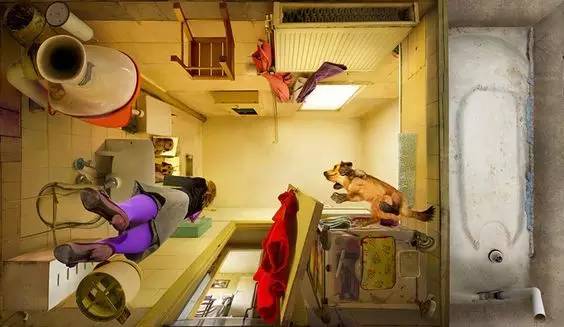 从脚底看房间是何等的体验？