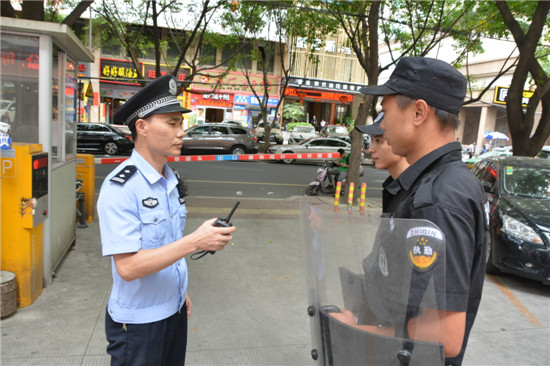 “老捕手”王德荣:干起社区工作有一套