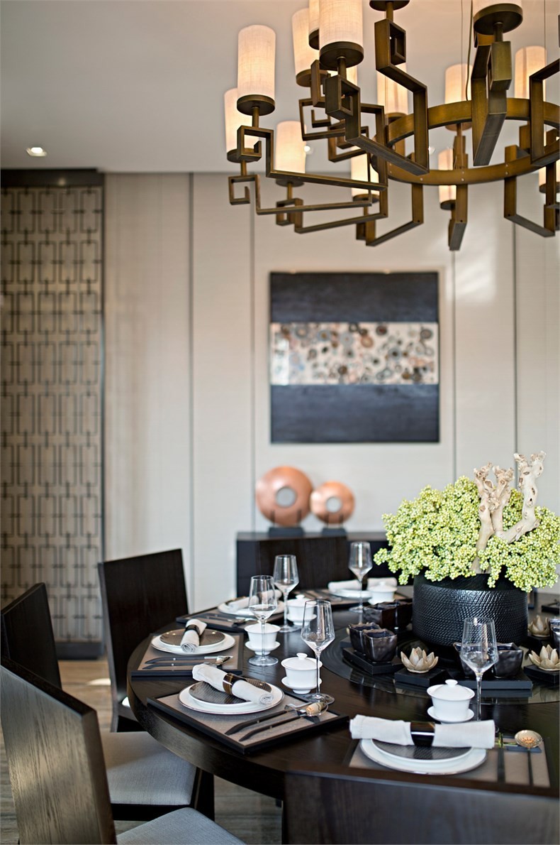 一处九间堂，梁志天、凌子达的不同演绎