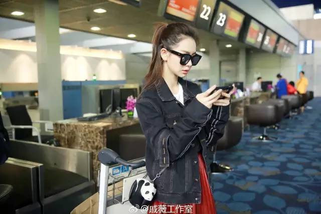 比较潮流好看的牛仔外套,牛仔外套时髦