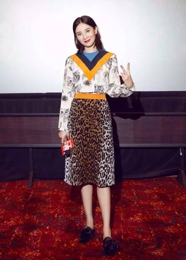 杨幂唐嫣对决,杨幂刘嘉玲撞衫