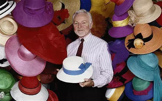 皇家旗舰，超长待机——英女王那些你不知道的事儿