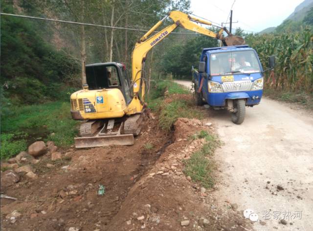 鞍匠黑沟门，美的不成样子