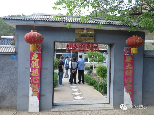 鞍匠黑沟门，美的不成样子