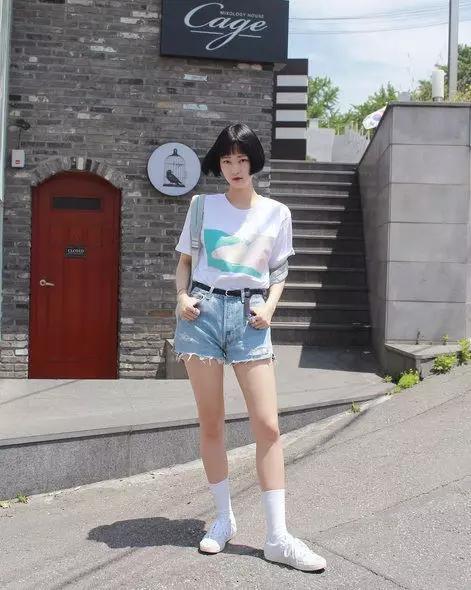 韩系休闲风简约好驾驭的早春穿搭,韩系风街拍穿搭