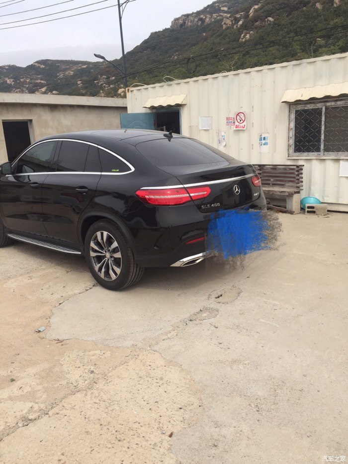 奔驰gle400运动版跑高速视频,奔驰gle400几秒破百运动模式