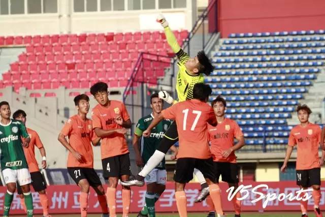 巴西代表团访问中国,巴西访问中国举行的欢迎仪式