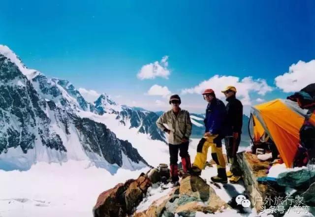 博格达峰登顶需要什么手续,博格达攀登视频教程