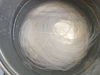 东北杀猪菜里面都有什么,东北炖杀猪菜的家常做法