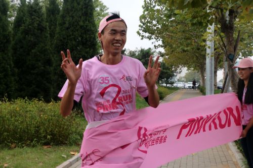 青岛证大喜玛拉雅酒店婚礼,青岛证大喜玛拉雅酒店的直播间