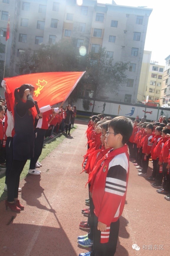 建队日少先队入队仪式,建队日入队仪式板报