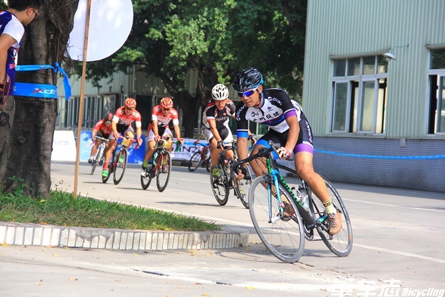 玛吉斯越野自行车,玛吉斯比赛视频