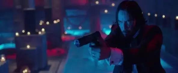 战术美学|《疾速追杀》的“枪械世界”