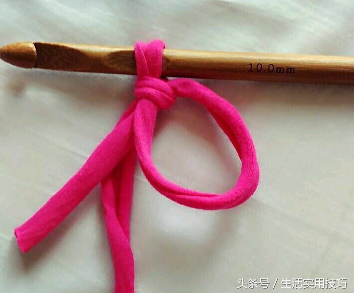 108种收纳筐藤条收口的编织方法,钩针编织菱角花形圆形收纳筐下集