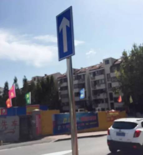 青岛司机注意！多个路口有调流，4条道路变单行