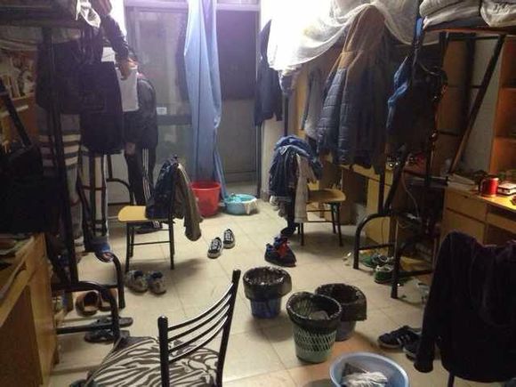 女生宿舍是整洁的吗,女生宿舍也会有那种脏乱差吗