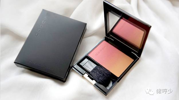 suqqu2020秋冬新品,suqqu新款黑金粉霜好用吗