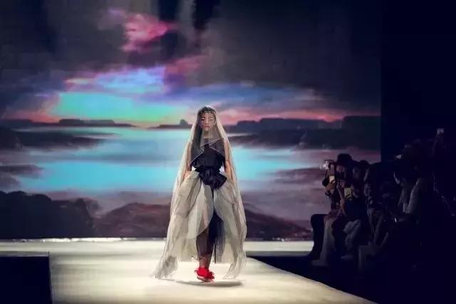 罗丁丁,罗丁丁遵义