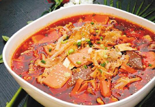 中国大学食堂哪个最好,中国大学食堂环境对比