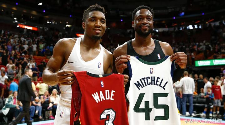 【球长翻译】从菜鸟到球队当家,多诺万-米切尔经历了怎样的变化