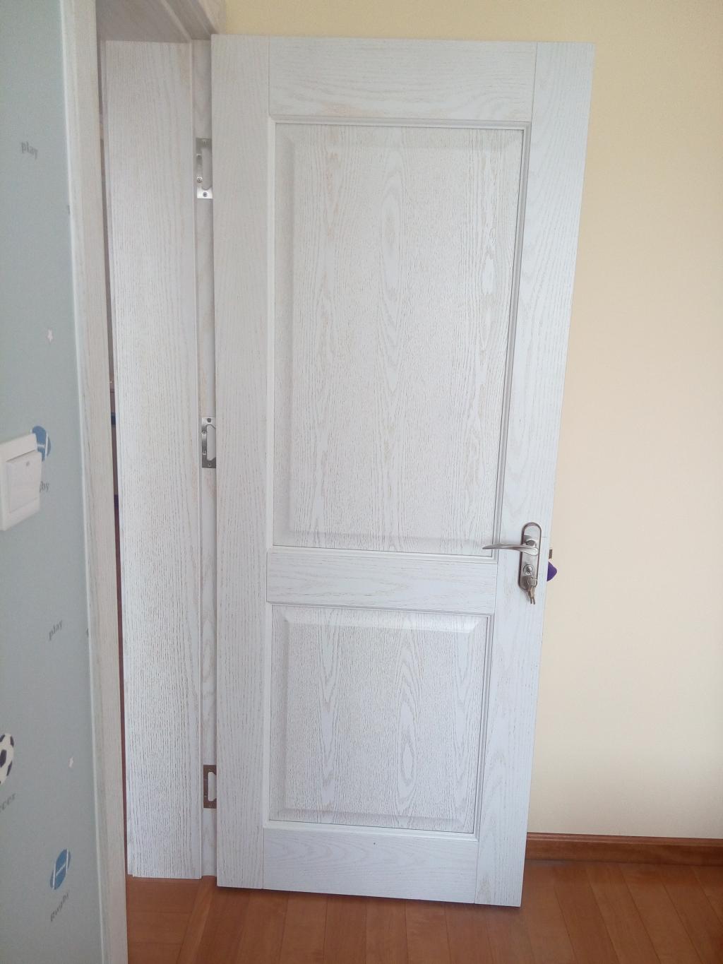 现代轻奢木门烤漆还是免漆,欧派木门是烤漆还是免漆