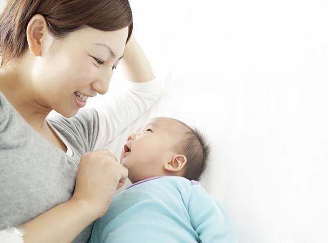 三个月宝宝一天拉6次怎么办,三月龄宝宝纯母乳每天拉几次大便