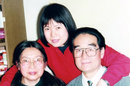 井冈山女婿陈东升：35岁放弃铁饭碗下海卖保险，65岁身家950亿