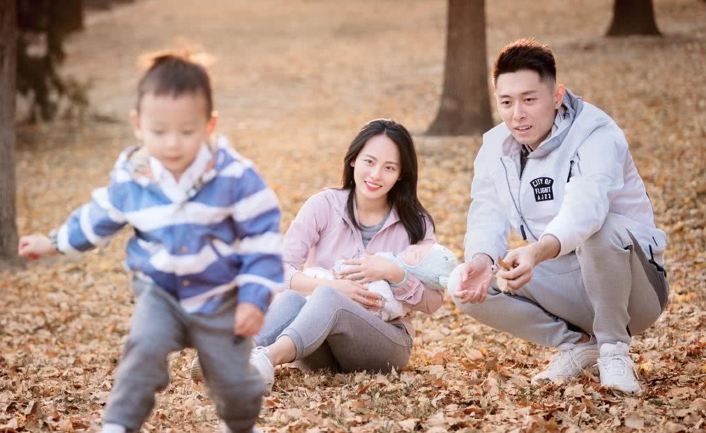 张嘉倪不办婚礼的原因,张嘉倪为啥不办婚礼