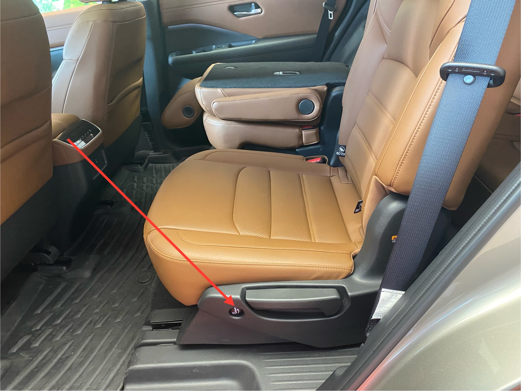 日产探陆2024最新款,汽车工程师看星途