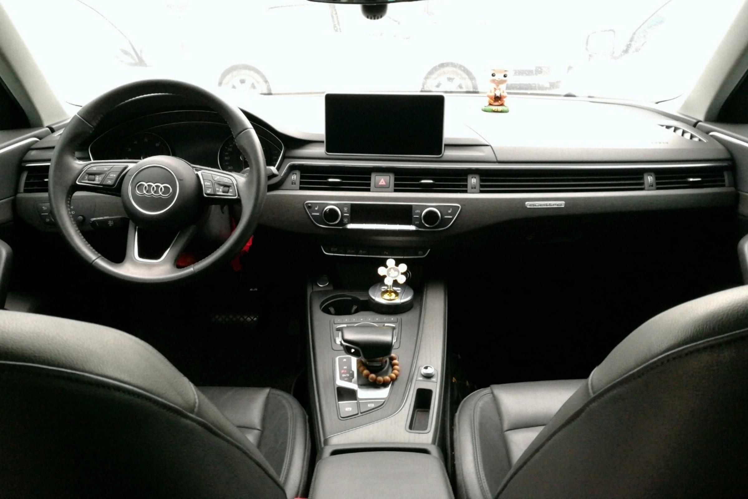 奥迪a4l40tfsiquattro豪华动感型,2020款奥迪a4l40tfsi0-100加速