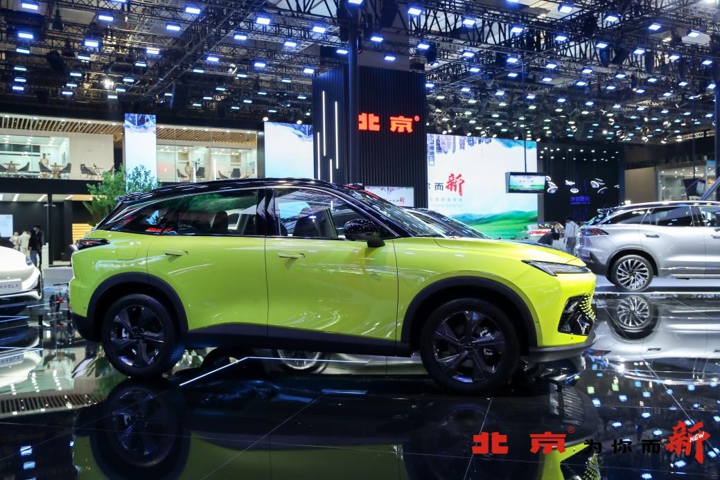 国潮进阶新“卷王”，“京”彩万分玩出“北京”新味道