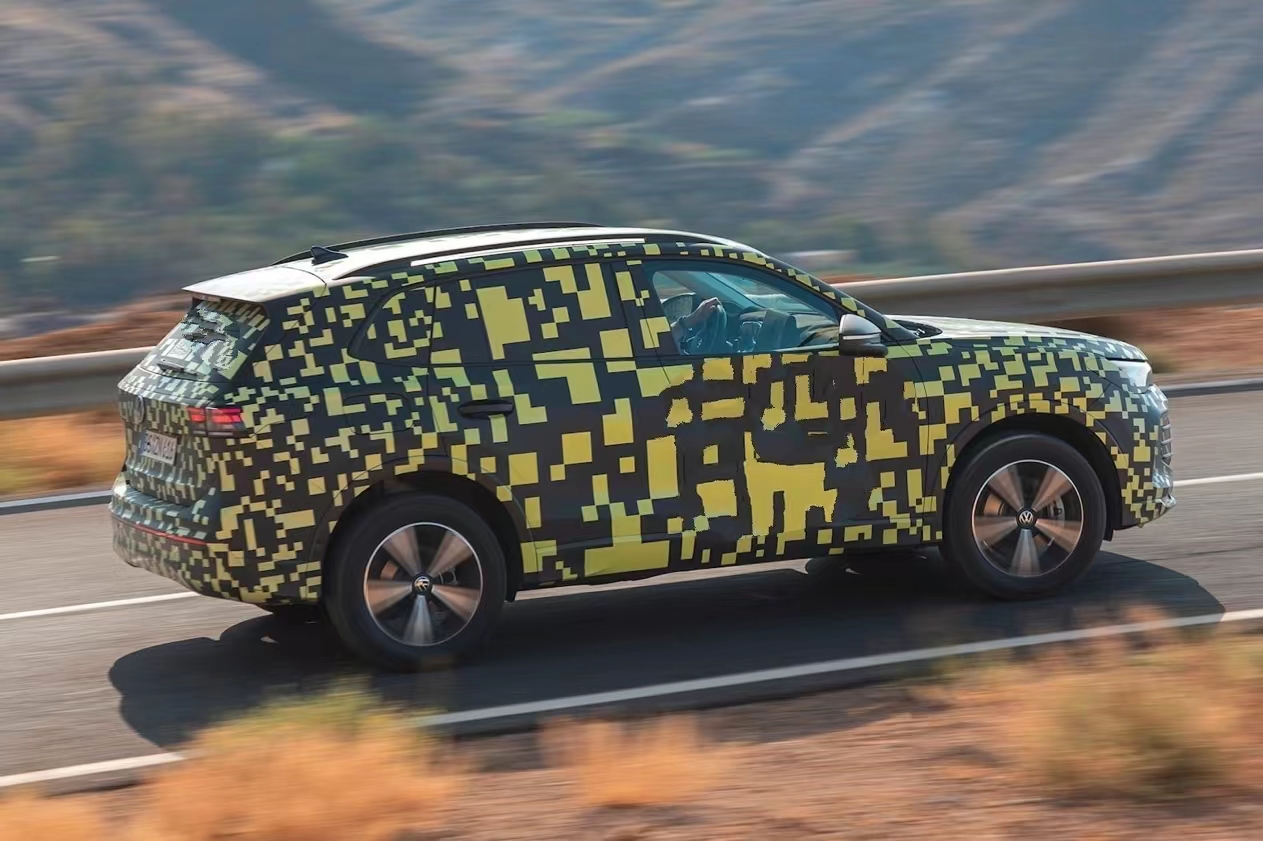 抓住燃油车最后的利润？全新途观德国抢先测，最满意的点是这个