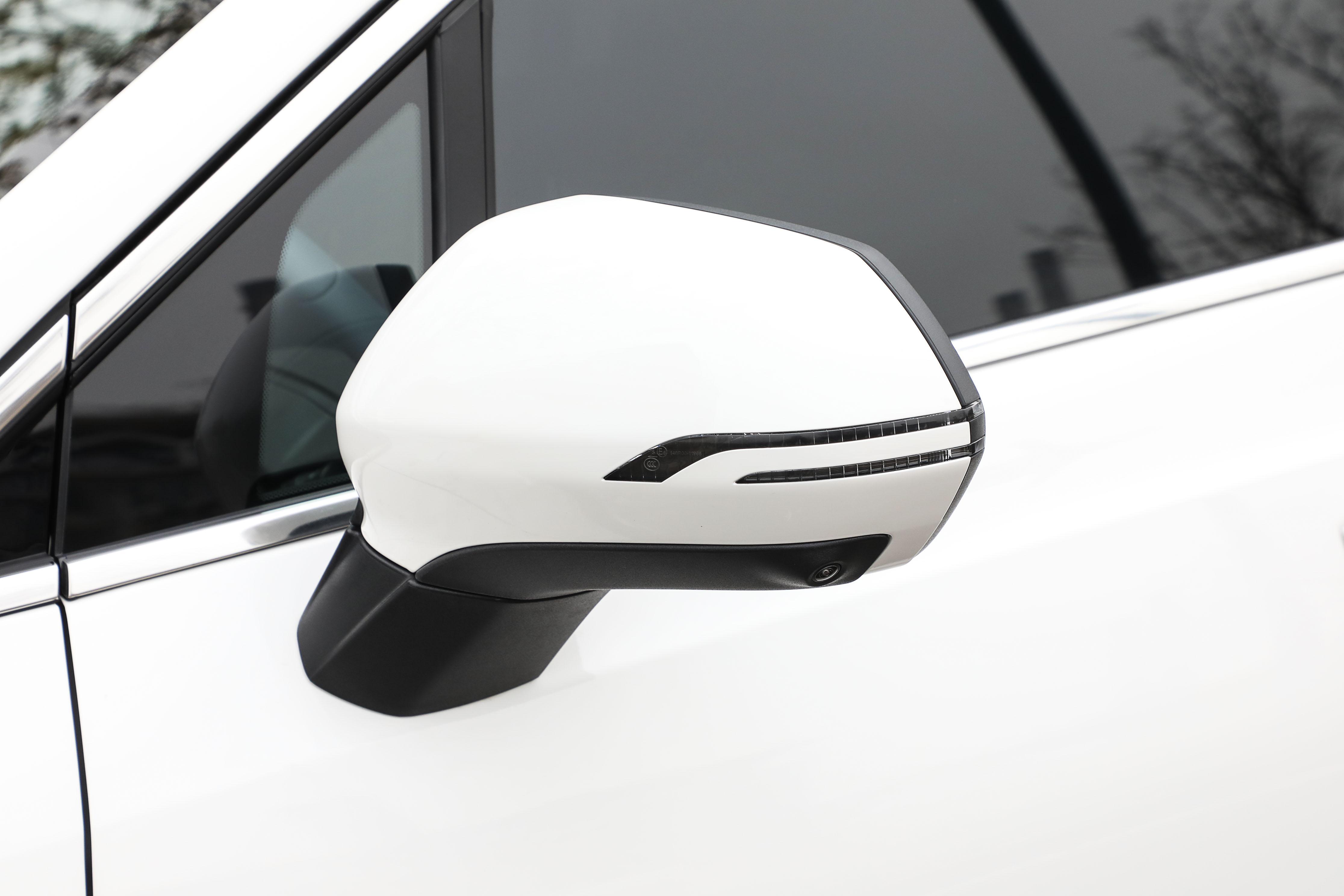 搭载66.57kwh磷酸铁锂电池组，睿蓝9首年用车成本如何