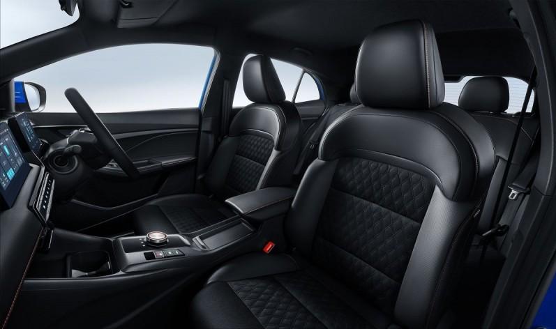 1.5油电混合动力耗油,新款mg3优缺点