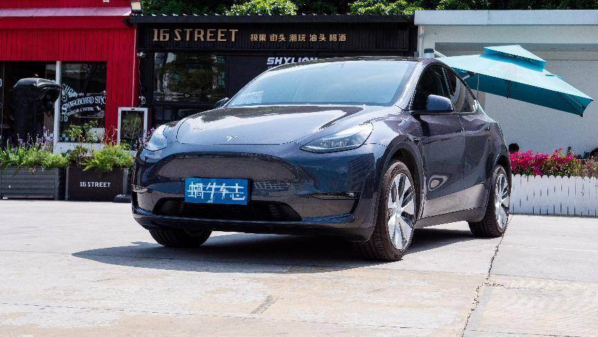 买新能源电动车有哪些费用,燃油车电动车该购买哪种