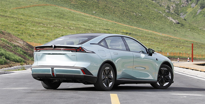 同级20-30万元纯电豪华轿车怎么选,25万纯电轿车哪款才是最优之选