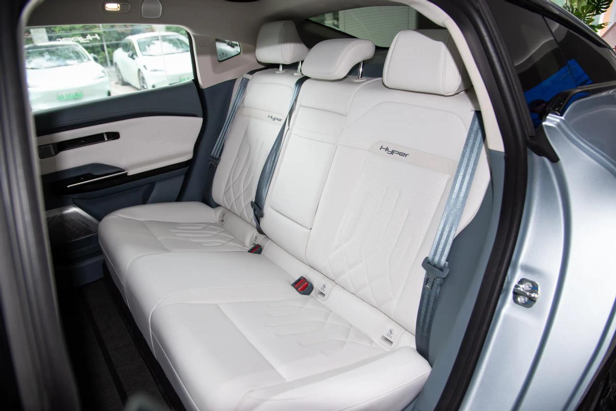 710km续航的昊铂GT,昊铂gt顶配续航测试