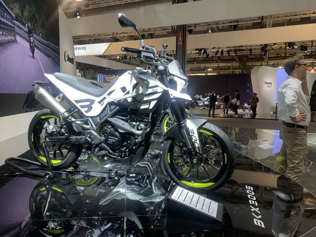 米兰车展qj125,2022米兰车展贝纳利trk800x