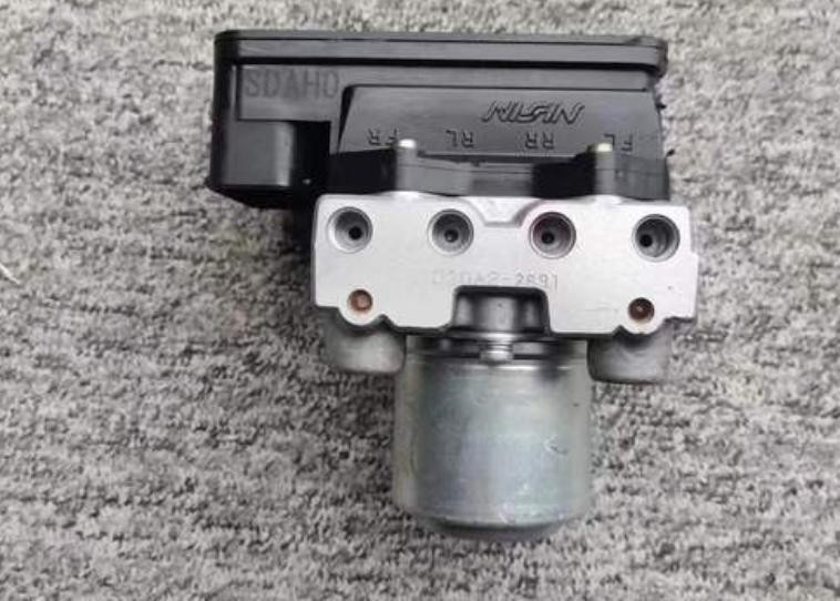 二手八代雅阁值不值得购买,10年八代雅阁2.4二手价格