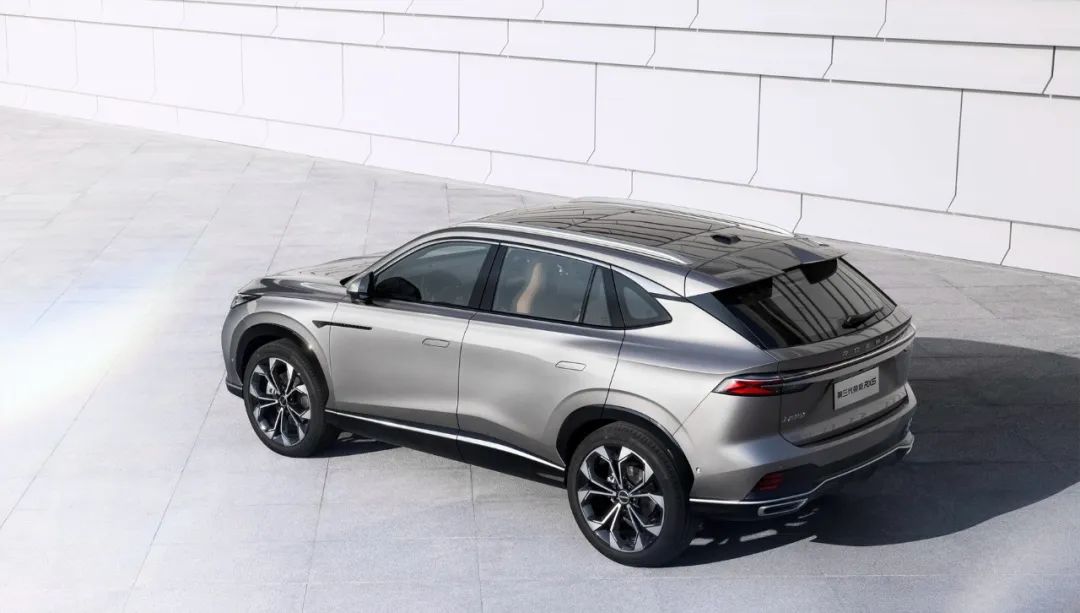 20款荣威rx5plus搭载什么发动机,荣威rx51.5t和2.0t有多大区别