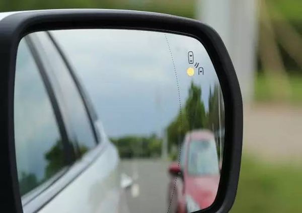 电子后视镜新国标实施,新国标为啥不允许有后视镜