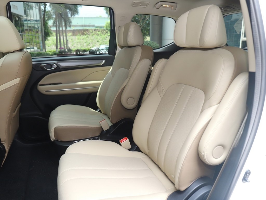 开惯轿车再开suv的体验,开惯了好车再开普通车是什么感觉