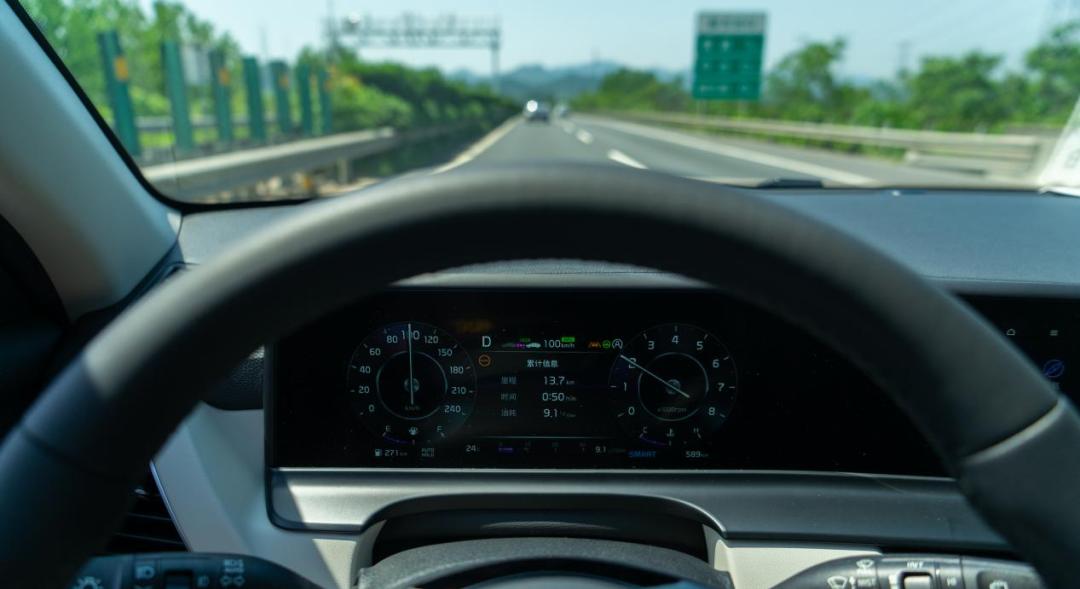 试驾起亚赛拉图,起亚赛图斯xrv