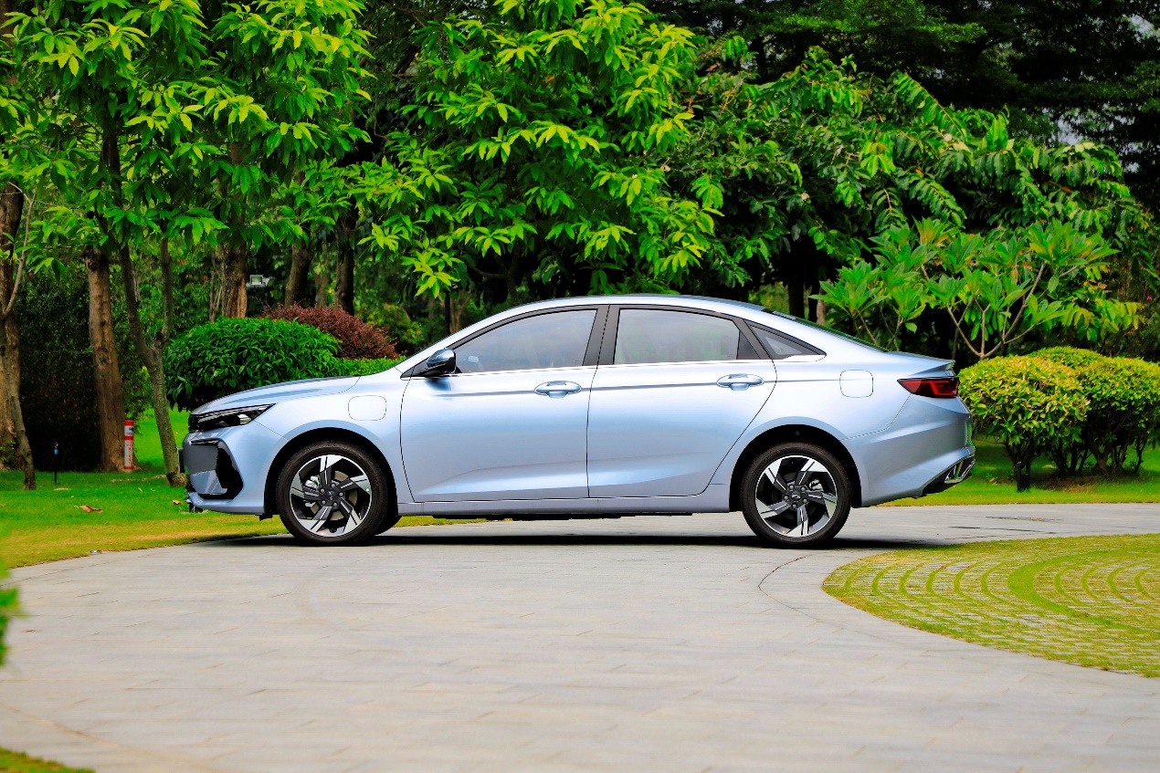 帝豪Lhip试驾评测,帝豪lhip10万公里测评