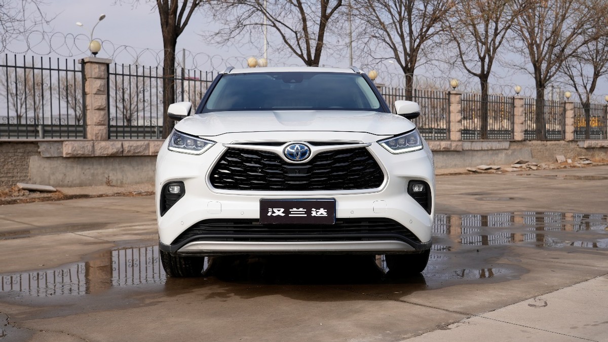 新款途昂和新款汉兰达测试,中大型suv汉兰达