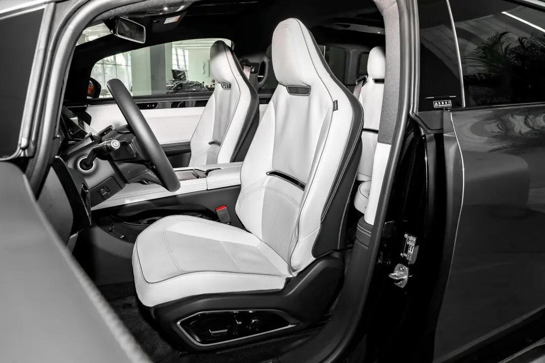 百车全说奔驰e级,百车全说易车